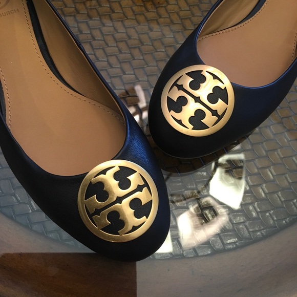 ❌❌SOLD❌❌❤️Tory Burch Ballet Flats❤️ - Picture 3 of 4